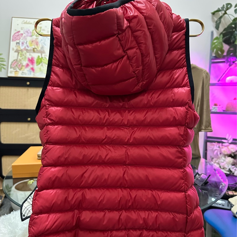 MONCLER 紅色羽絨背心外套(帶帽)-7