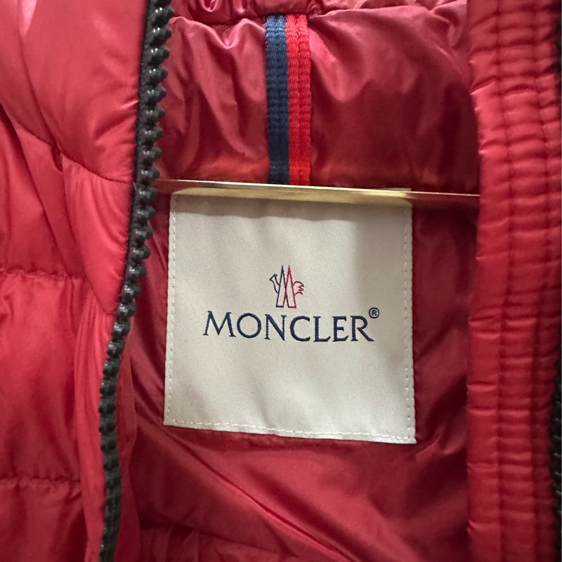 MONCLER 紅色羽絨背心外套(帶帽)-9