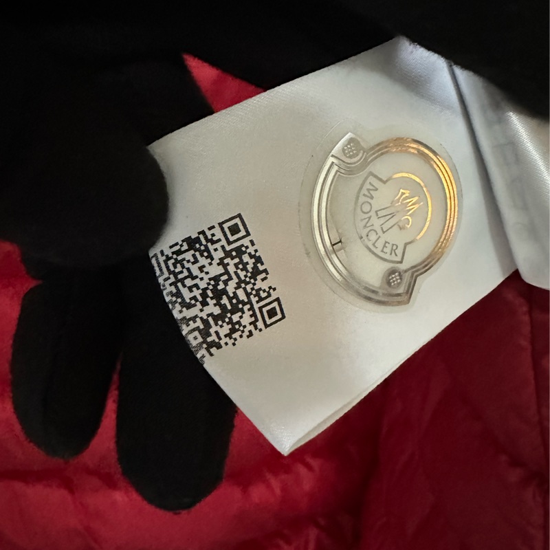 MONCLER 紅色羽絨背心外套(帶帽)-14