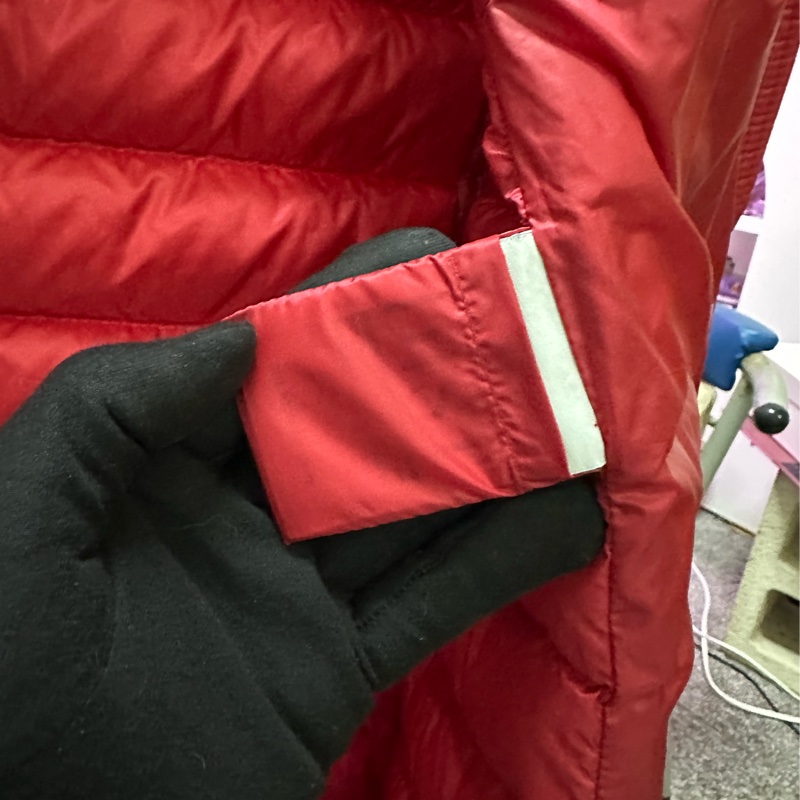 MONCLER 紅色羽絨背心外套(帶帽)-15