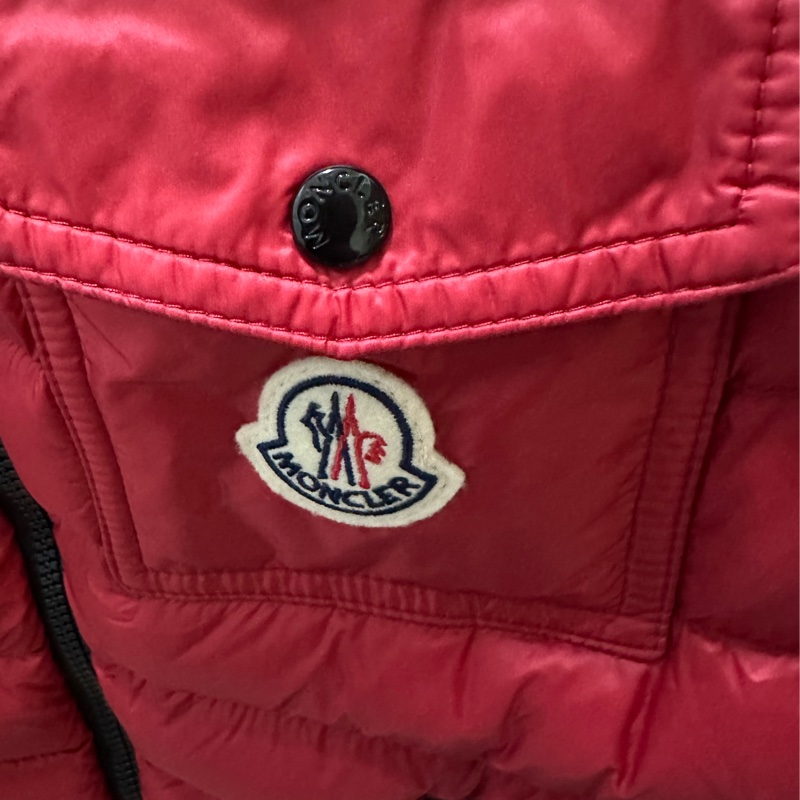 MONCLER 紅色羽絨背心外套(帶帽)-18
