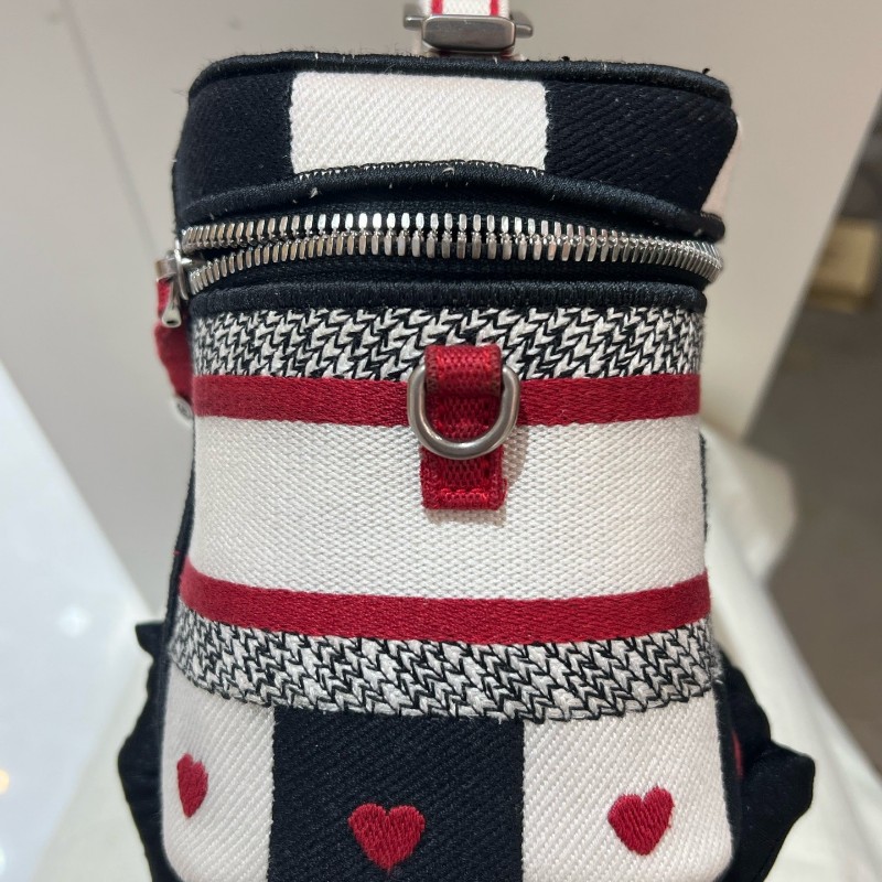 DIOR/迪奧 情人節限定 黑白格子配紅心刺繡 雙拉鏈設計 手提包斜背包 化妝包 低長18cm-18