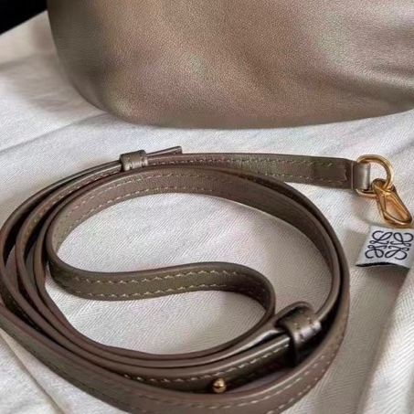Loewe flamenco mini 玉石系列福袋 暗綠色 附玉石-14