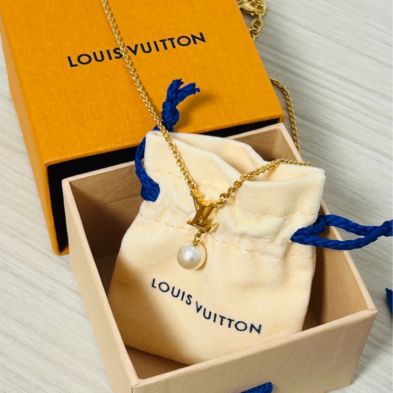 LV Iconic Louisa 項鍊-6