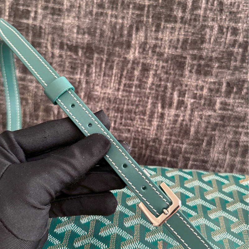 GOYARD綠色相機包-8