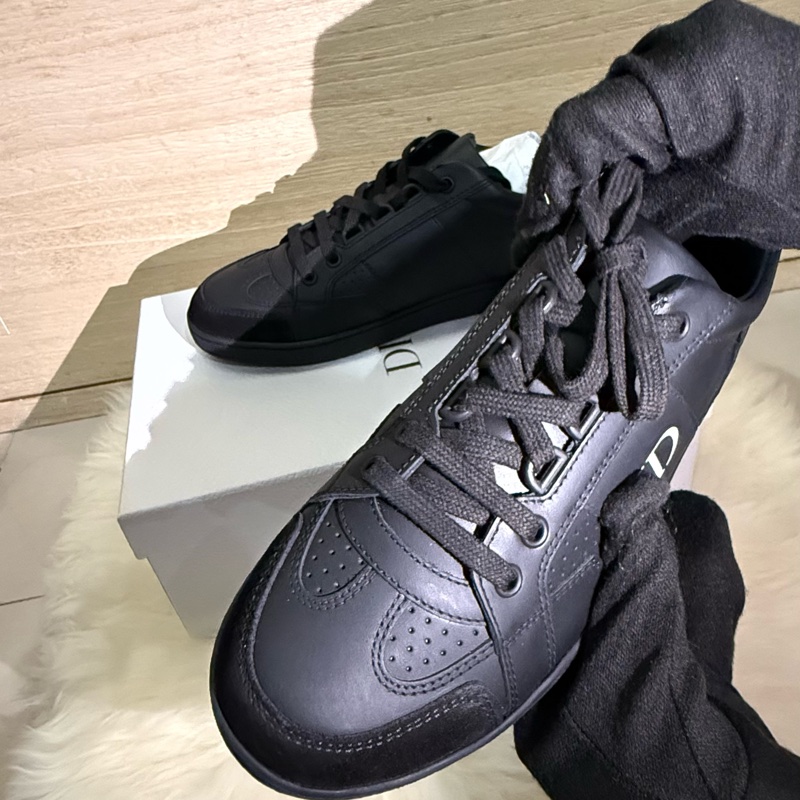 ✨ 閒置 出清 Dior CD LOGO 黑色 球鞋 休閒鞋 男鞋 女鞋 全皮 質感 精品 運動鞋 Christian Dior-2