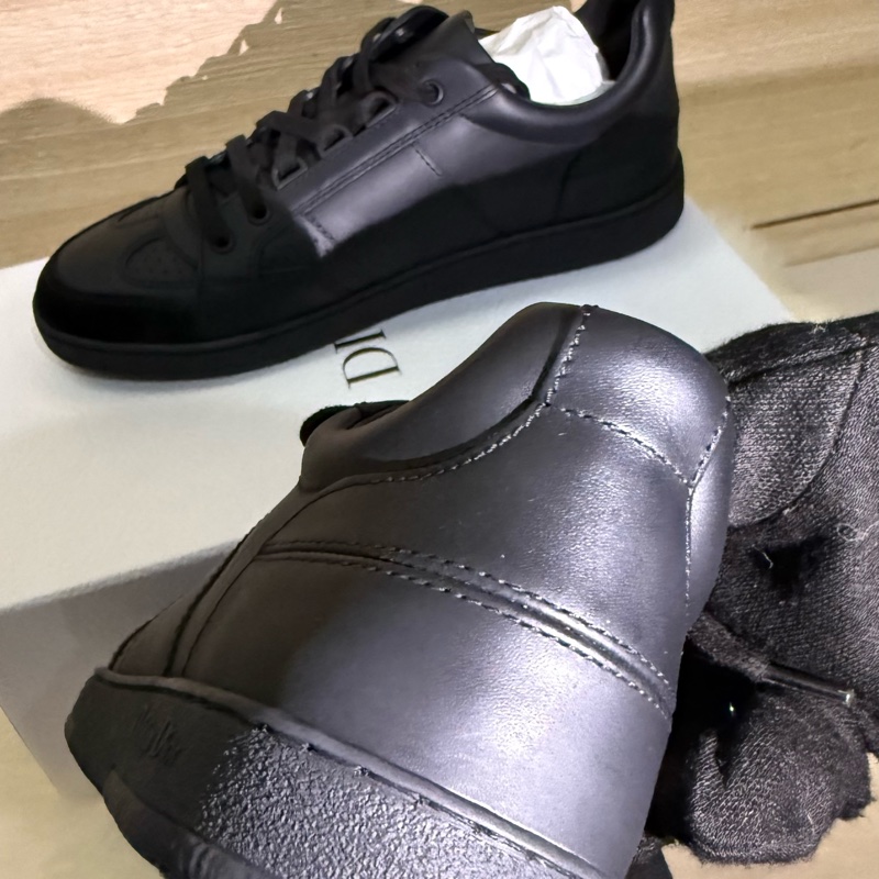 ✨ 閒置 出清 Dior CD LOGO 黑色 球鞋 休閒鞋 男鞋 女鞋 全皮 質感 精品 運動鞋 Christian Dior-4