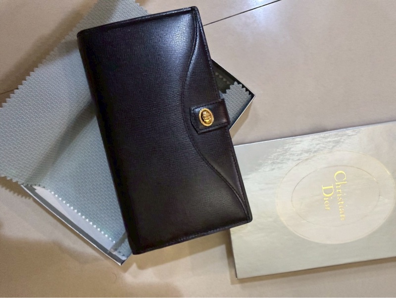 ✨ 閒置 出清 Dior 黑色 真皮 長夾 金扣 LOGO 經典 優雅 拉鍊夾層 收納款 女夾 男夾 Christian Dior 精品-2