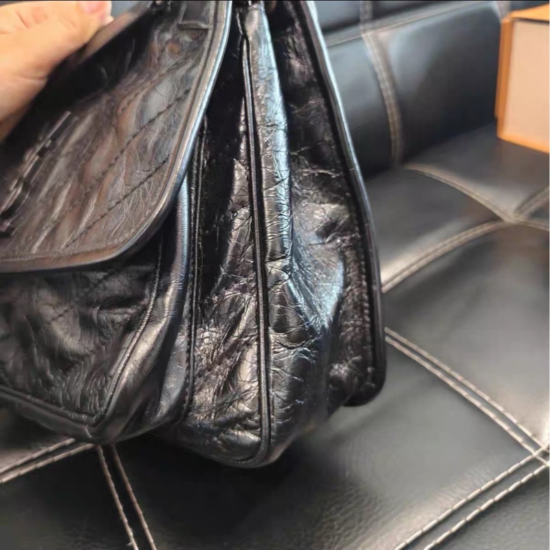 全網最低價😍Ysl聖羅蘭黑銀中號niki新款D扣單肩斜挎包-11