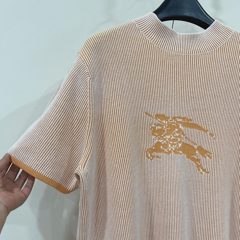 Burberry 倫敦 大戰馬坑條立領針織上衣 橘白-4