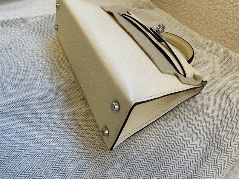 愛馬仕 hermes minikelly二代奶昔白銀扣!Epsom皮,銀扣-3