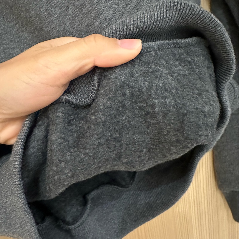 (保留中)Polo Ralph Lauren極品帽T xxs(細量放在圖片處) 原價買7-8000 當時太喜歡了. 裡面是有內刷毛!!!!! 只穿過1-2次,說全新狀態也不為過的那種-8