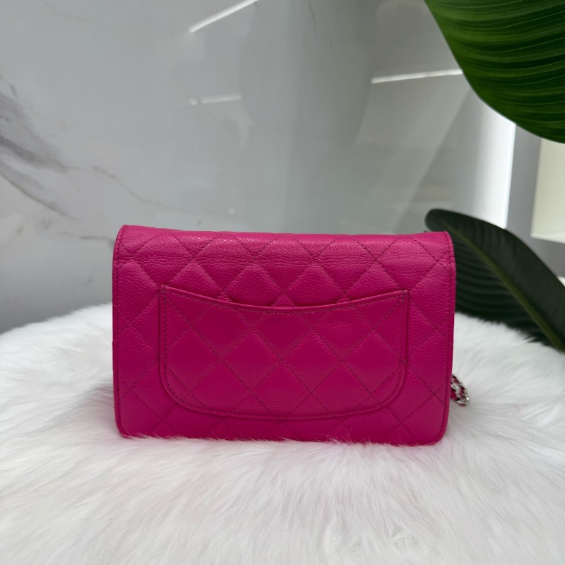 Chanel 粉色WOC發財包口蓋包銀扣鏈條包 肩背包斜背包-1