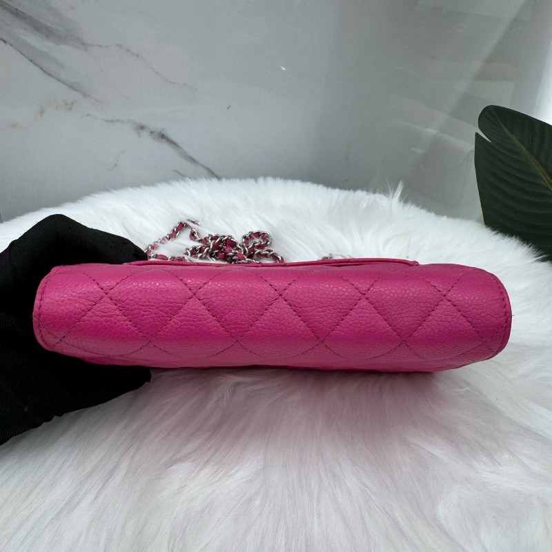 Chanel 粉色WOC發財包口蓋包銀扣鏈條包 肩背包斜背包-13