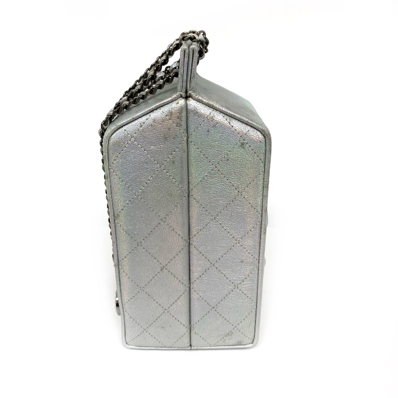 △ Chanel 香奈兒 Milk Box Silver Calfskin Gray Tone Metal Chain Shoulder Bag No.19 A94304 銀色小牛皮灰色金屬鏈條肩背袋 No.19 A94304 -257017877-5
