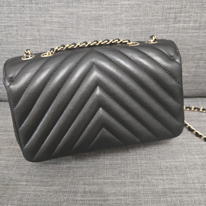 香奈兒 Chanel cf20 黑色牛皮黑金山型紋 v紋 掀蓋包-10