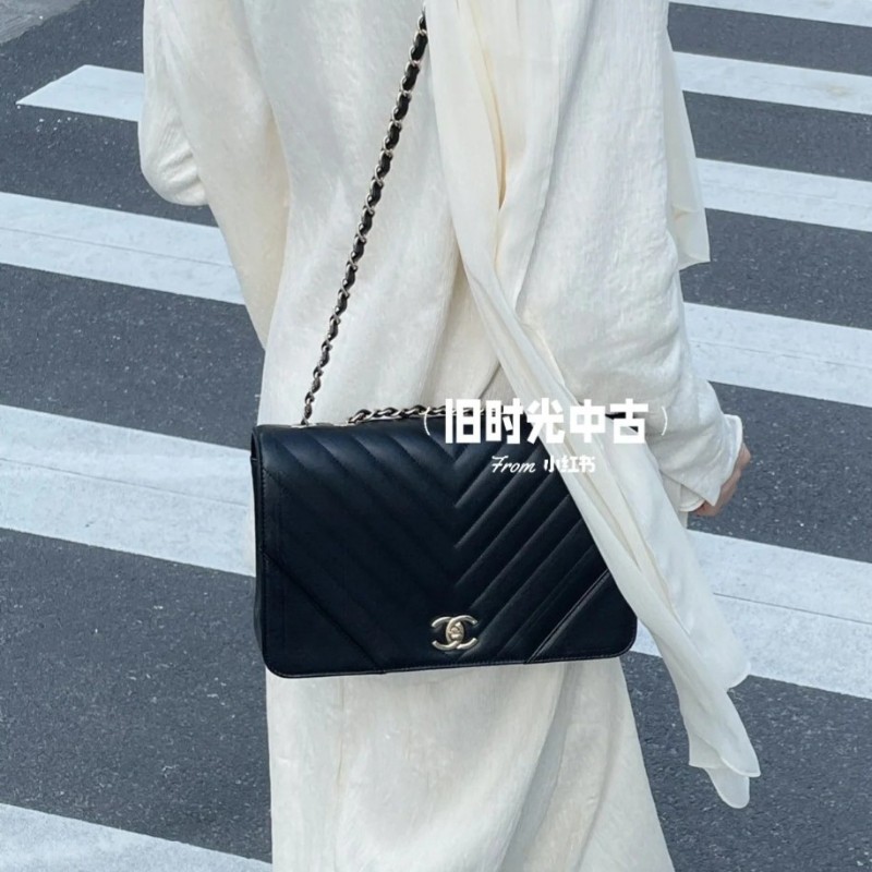 香奈兒 Chanel cf20 黑色牛皮黑金山型紋 v紋 掀蓋包-1