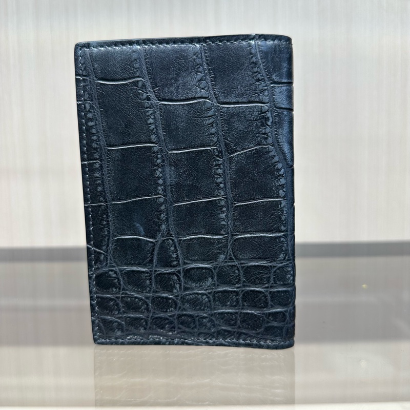 Gucci古馳護照夾 鱷魚皮 黑色-3