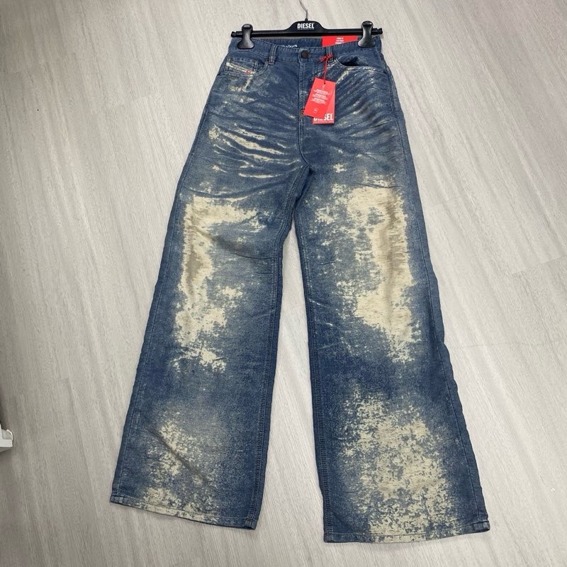 Diesel  女款 牛仔褲28碼-1