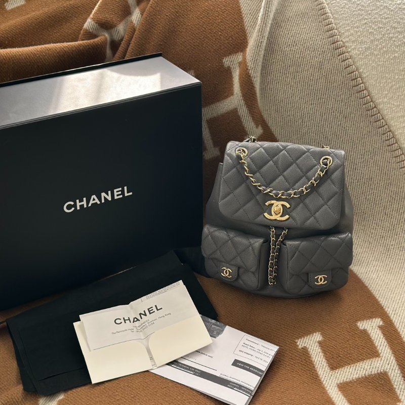 CHANEL Duma青蛙後背包 - 中號深灰金-6