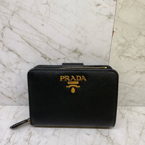 PRADA黑金拼粉對開中夾