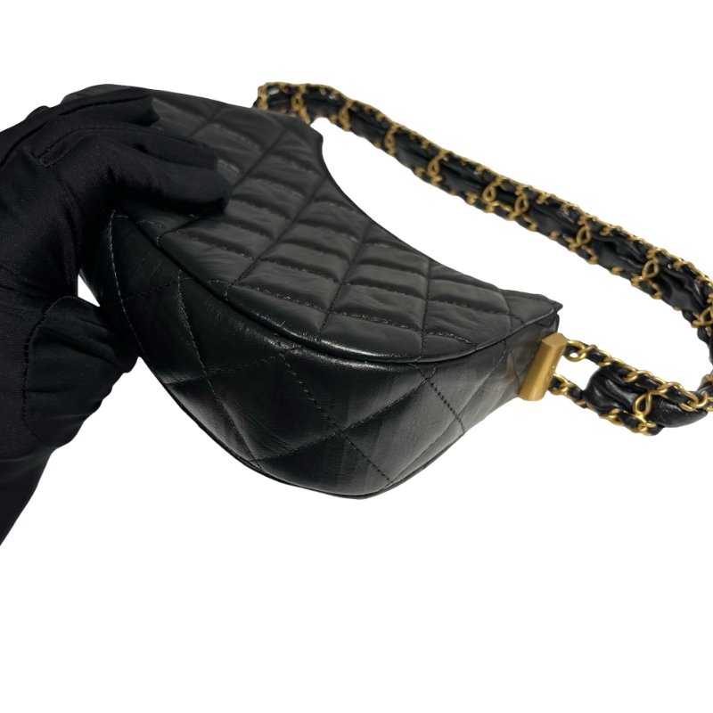 CHANEL SHOULDER POUCH BLACK CALFSKIN GHW-3
