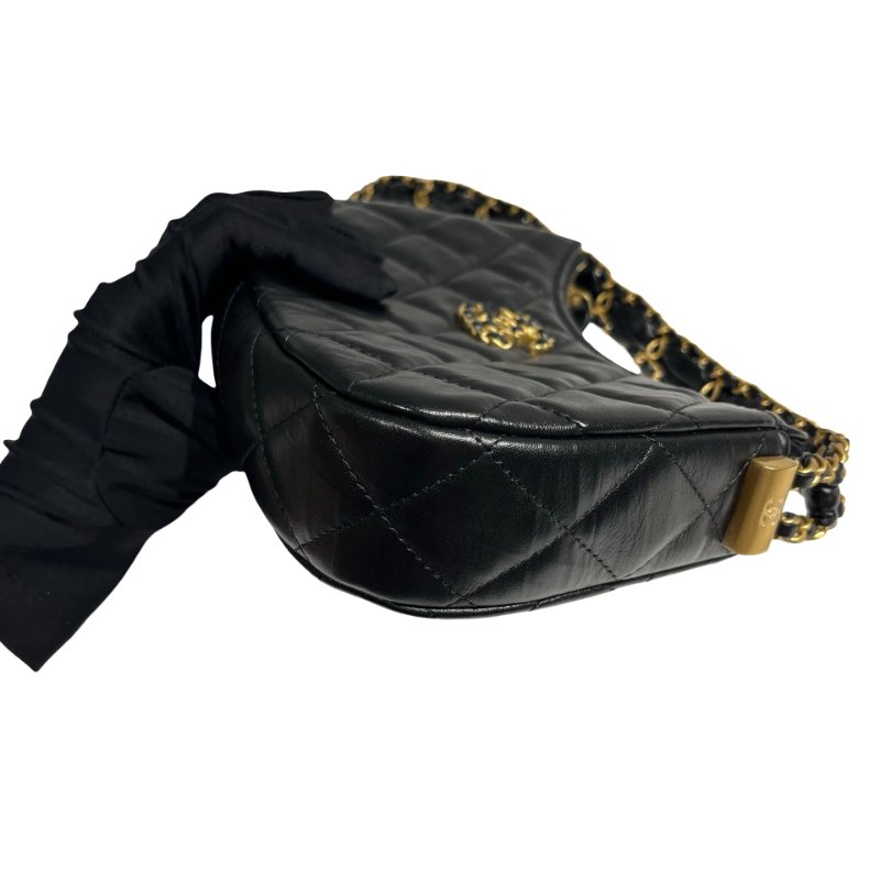 CHANEL SHOULDER POUCH BLACK CALFSKIN GHW-8