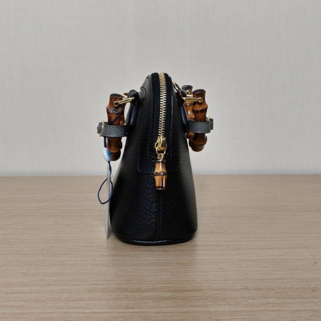 GUCCI 黑色牛皮金扣Diana戴安娜竹節手柄貝殼包肩背包-3