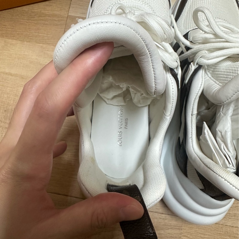 歡迎議價 Louis Vuitton 經典花紋配色老爹鞋 黃金尺寸39-17