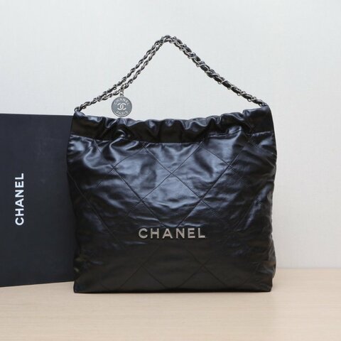 CHANEL 22BagTote托特包中號35黑色牛皮晶片開銀扣肩背包