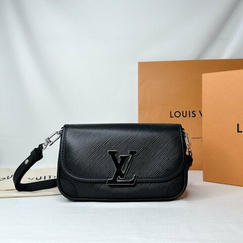 LV Buci Epi皮革斜背包