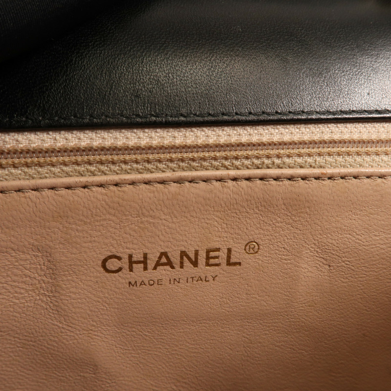 CHANEL 牛皮皮革Chain Shoulder金扣鏈帶肩背袋-10