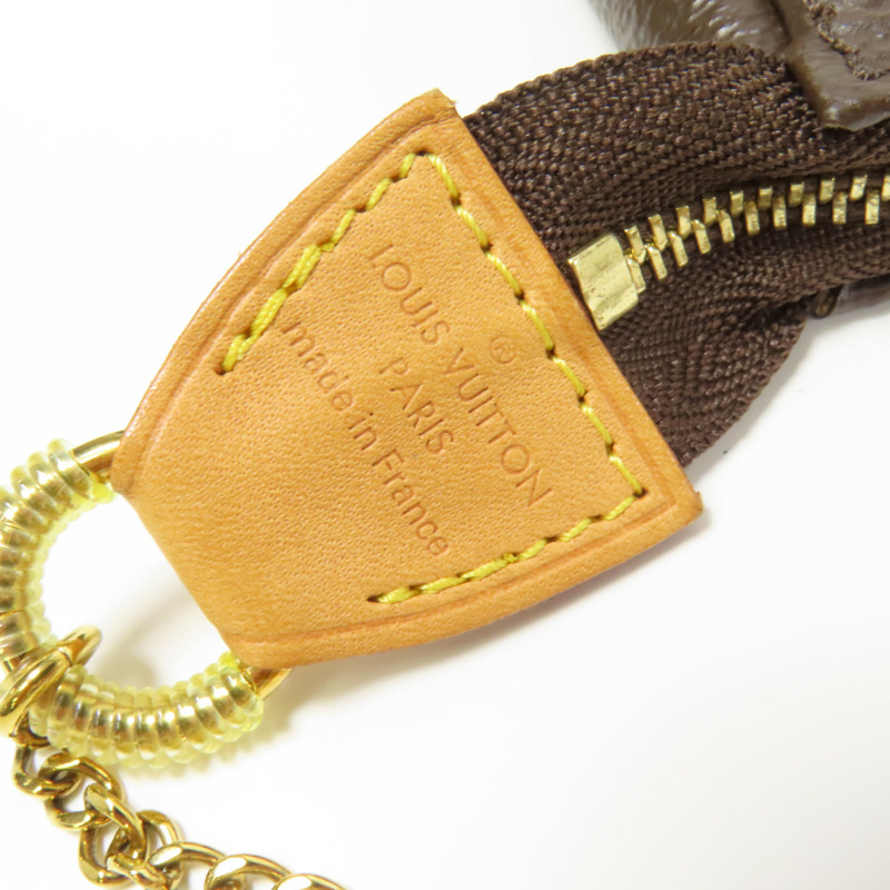 LOUIS VUITTON Monogram Mini Pochette Accessoires金扣手挽袋-6