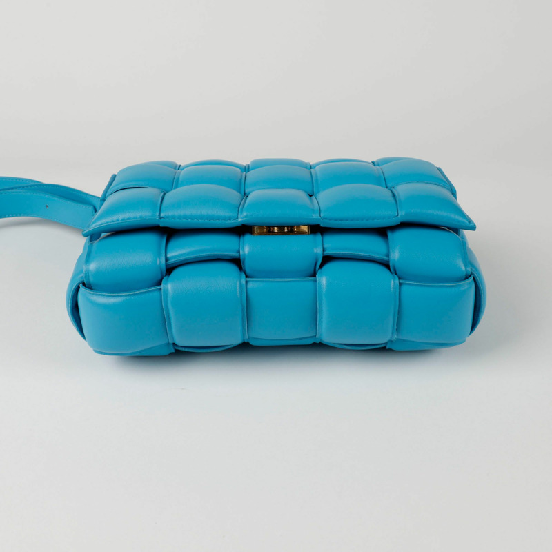 【包稅】BOTTEGA VENETA 帶襯墊的磁帶單肩斜挎包 591970-5