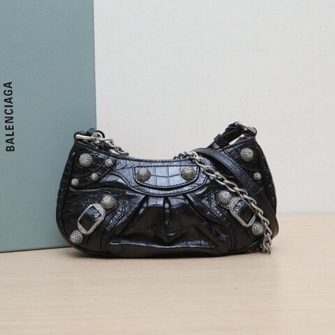 BALENCIAGA LeCagole機車月牙包Mini20黑色牛皮肩背包