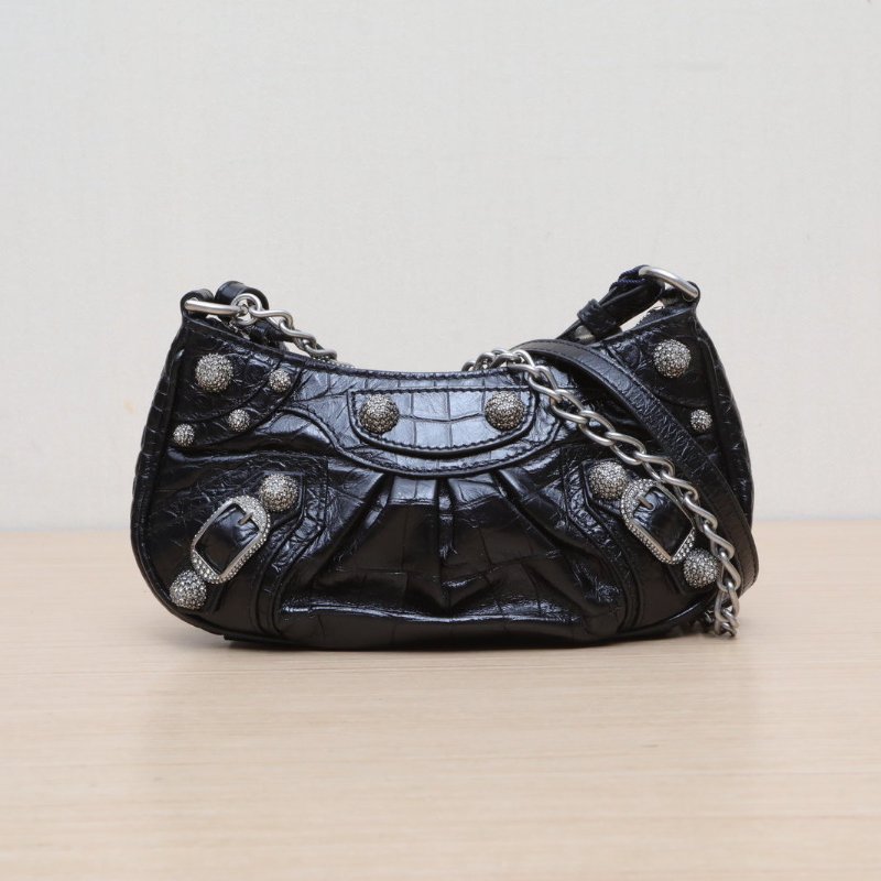 BALENCIAGA LeCagole機車月牙包Mini20黑色牛皮肩背包-1