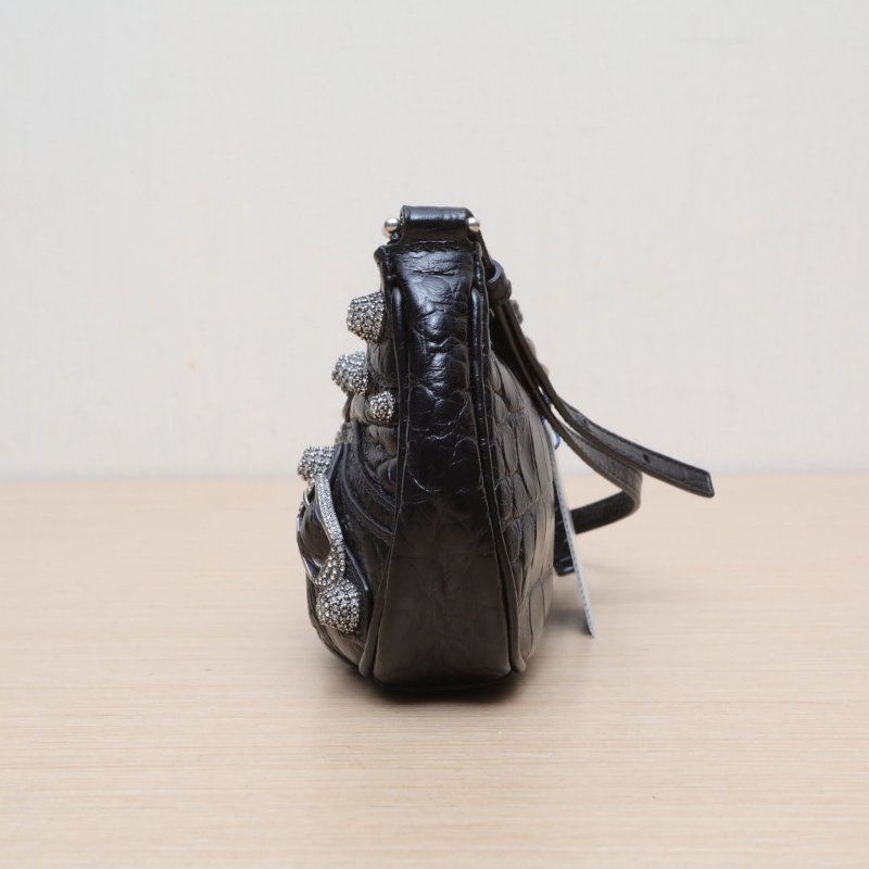 BALENCIAGA LeCagole機車月牙包Mini20黑色牛皮肩背包-2