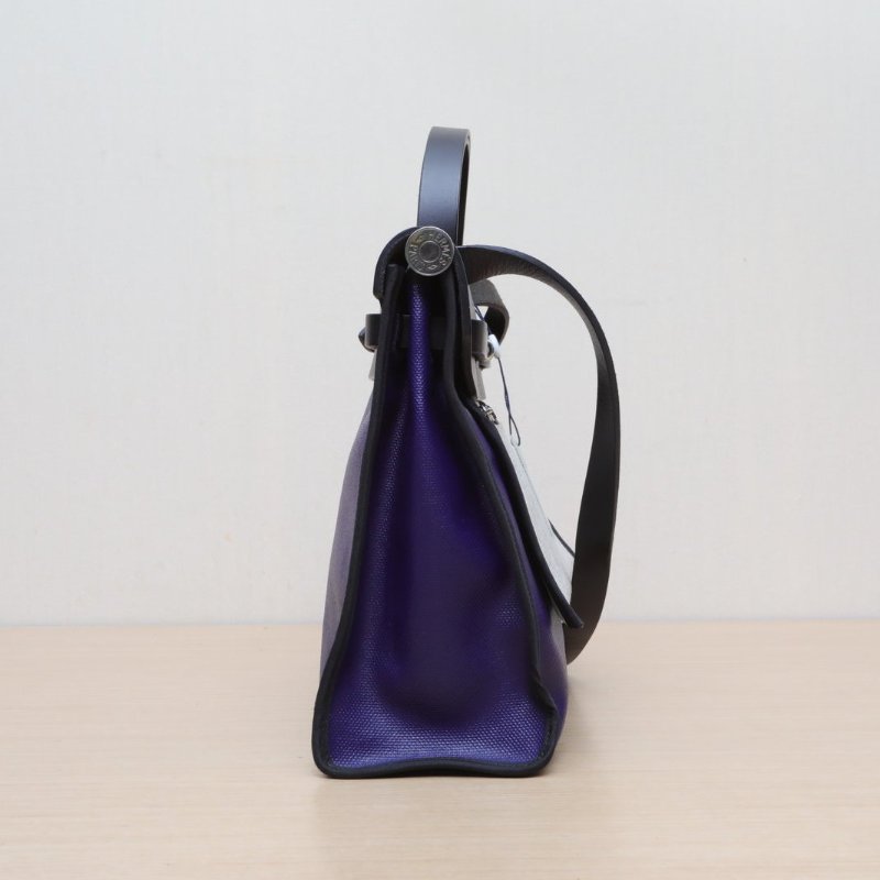 HERMES Herbag31防水帆布89黑色拼M3水墨藍防水帆布/Hunter牛皮D刻銀扣肩背包-2