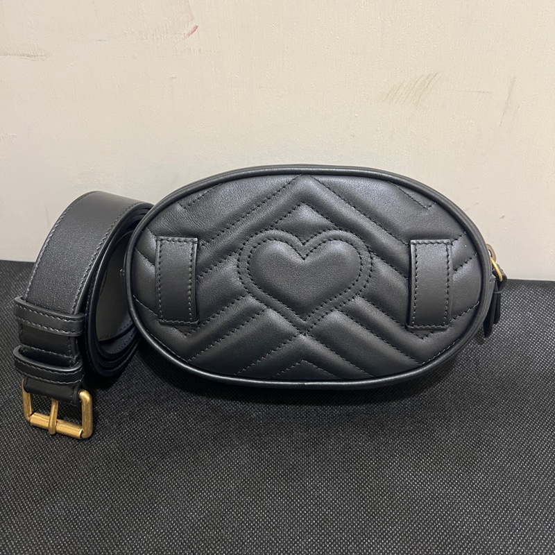 Gucci GG Marmont 黑牛皮腰包-3
