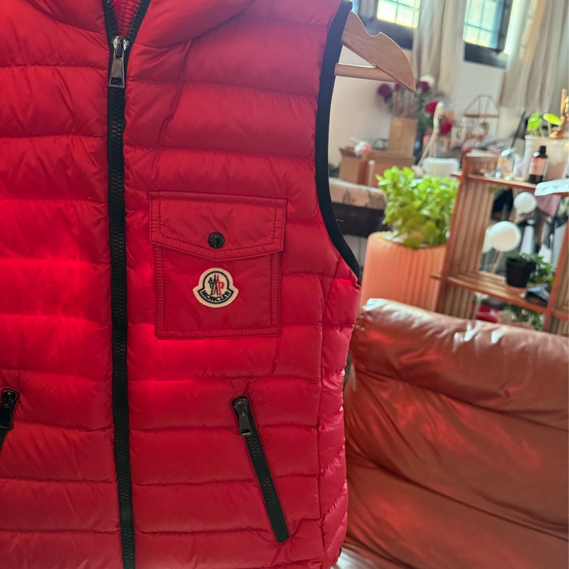 Moncler 經典羽絨背心(女) 偏桃紅色|秋冬時尚穿搭|限時特價🉐-10