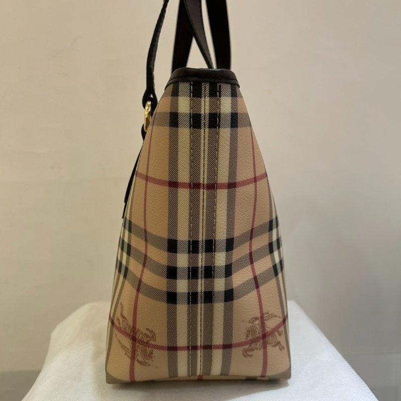 BURBERRY咖PVC格紋後背包-2