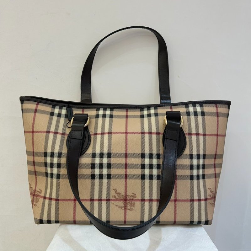BURBERRY咖PVC格紋後背包-3