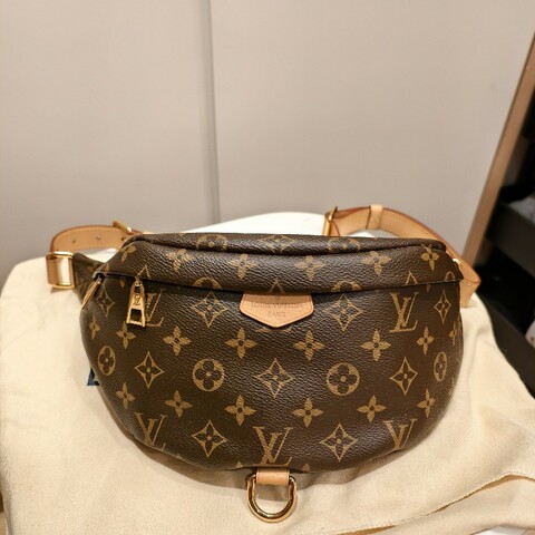 『絕版品❤️‍🔥』​Louis Vuitton Bumbag Monogram M43644 經典老花腰包/胸口包 95新美品💥