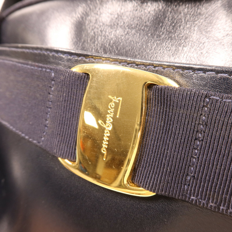 Salvatore Ferragamo 牛皮皮革Shoulder Bag金扣肩背袋-9