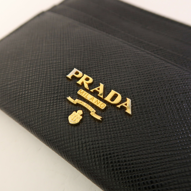PRADA 牛皮皮革Coin Case金扣零錢包-7
