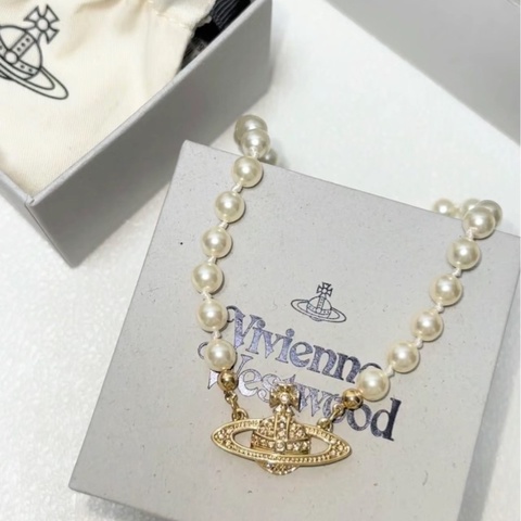 Vivienne Westwood珍珠浮雕土星頸鍊/ 金色