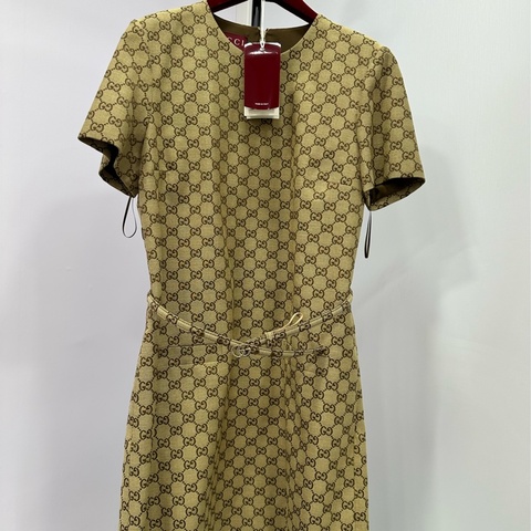 Gucci雙G連身裙，全新附吊牌防塵袋。 42碼