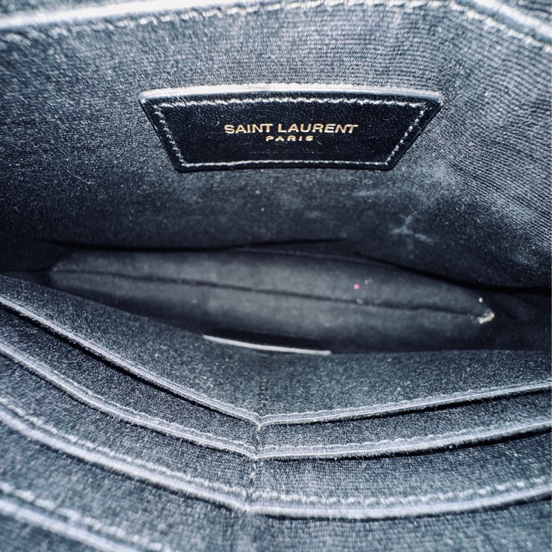 #全網最低 #全配 #98新閒置 Ysl黑金山形文牛皮收納包-8