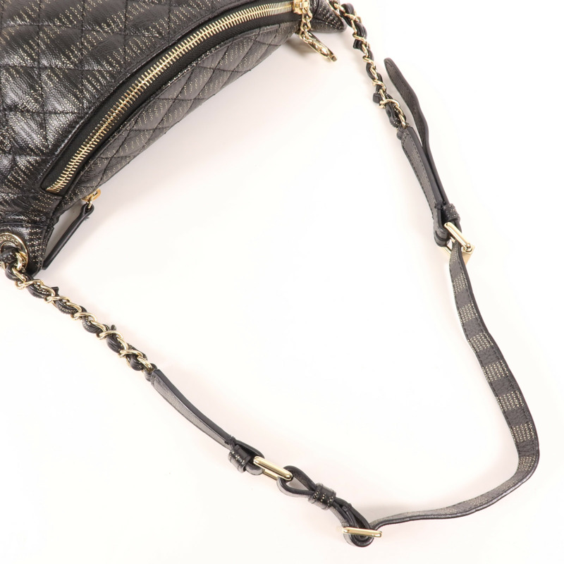 CHANEL 牛皮皮革Waist Bag金扣腰包-8