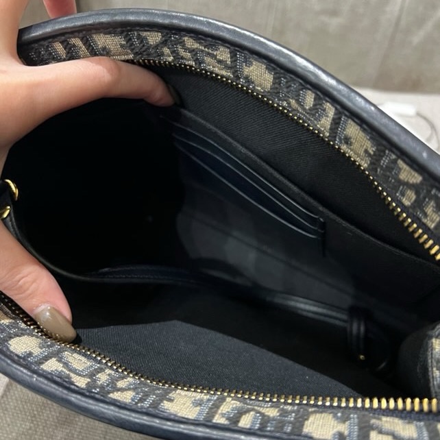 Dior 26寸手拿包-4